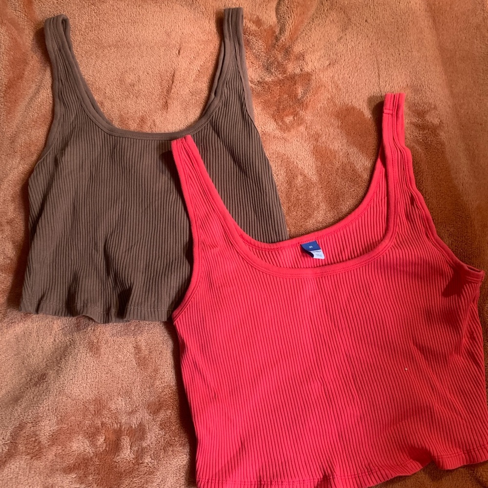 OLD NAVY cropped tanks